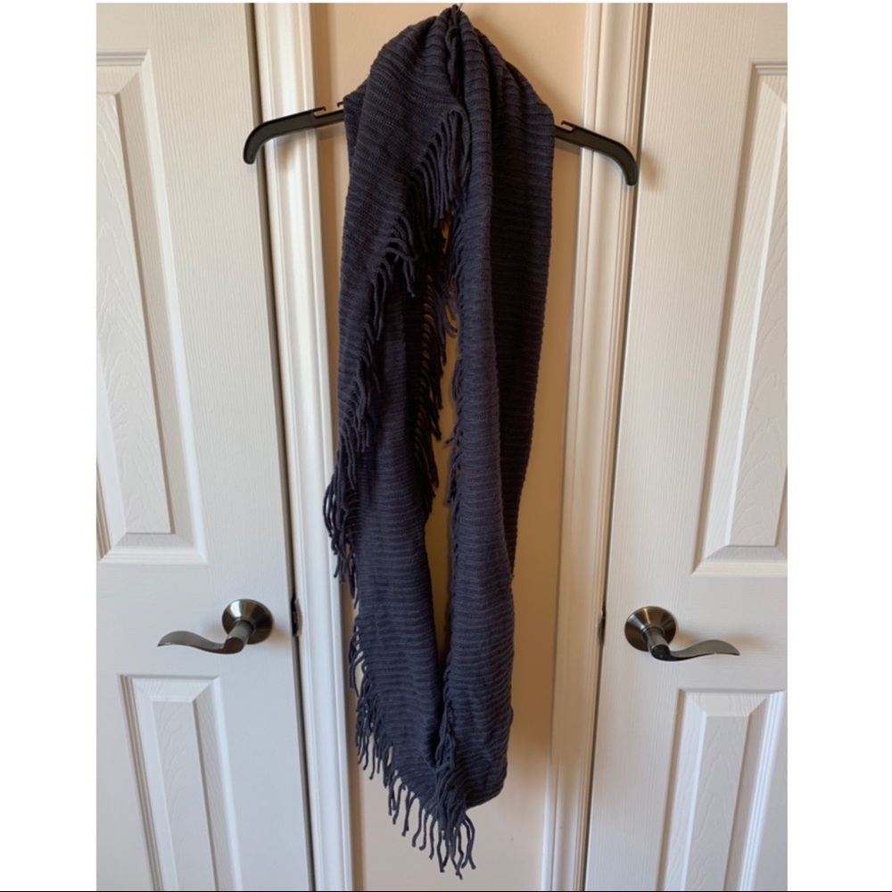 Gray infinity scarf